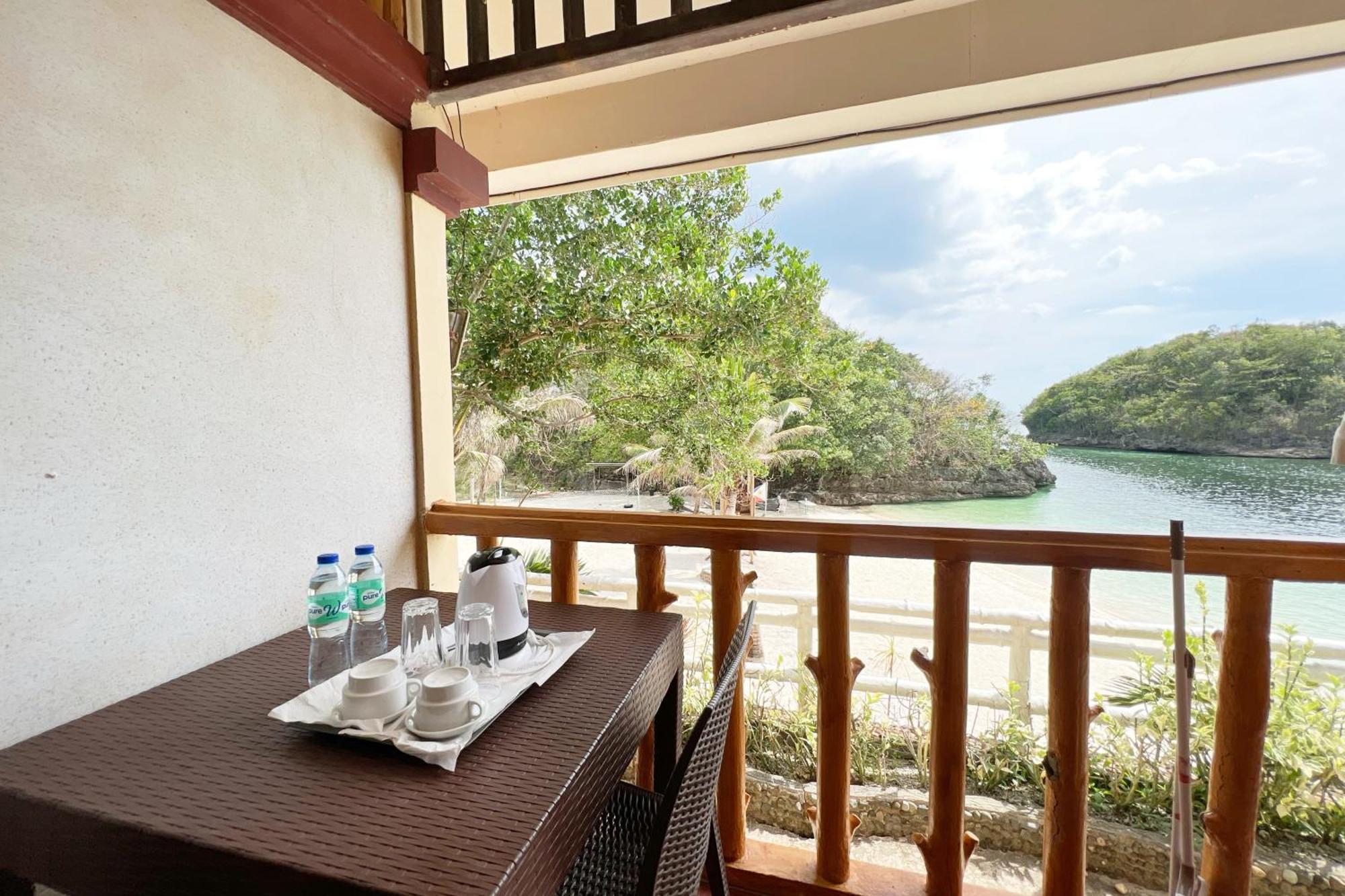 La Puerta Al Paraizo Guimaras Powered By Cocotel 客房 照片